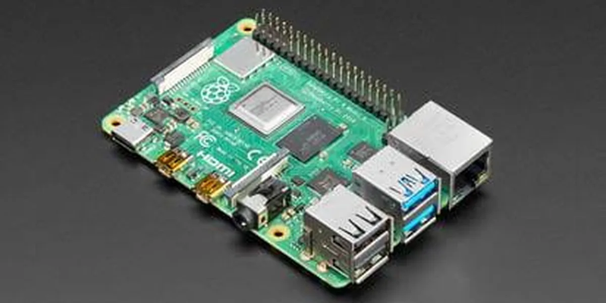 Carte Raspberry Pi 4 du home lab